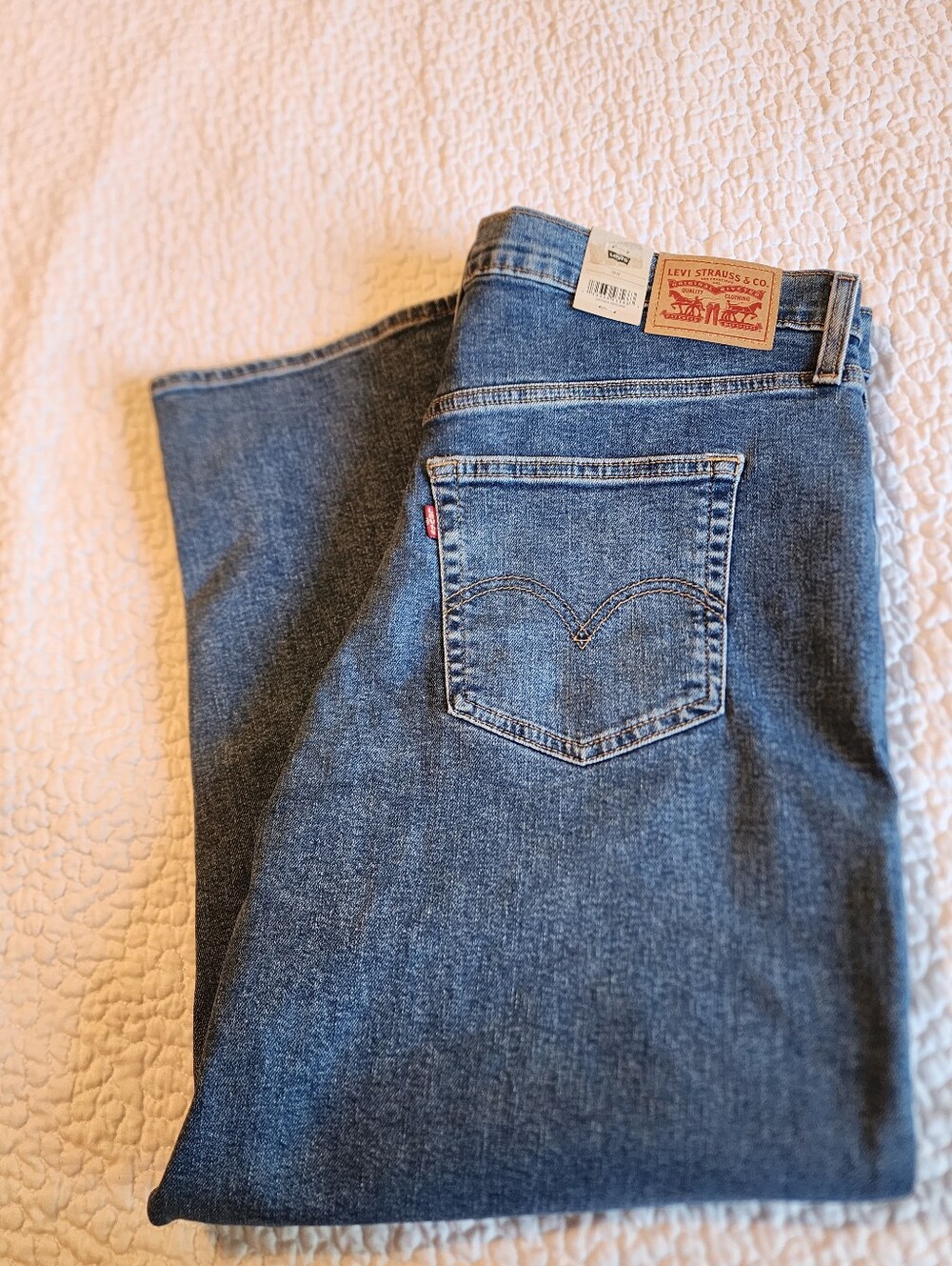 Levi's Women's Wedgie Straight Leg Jeans NWTs